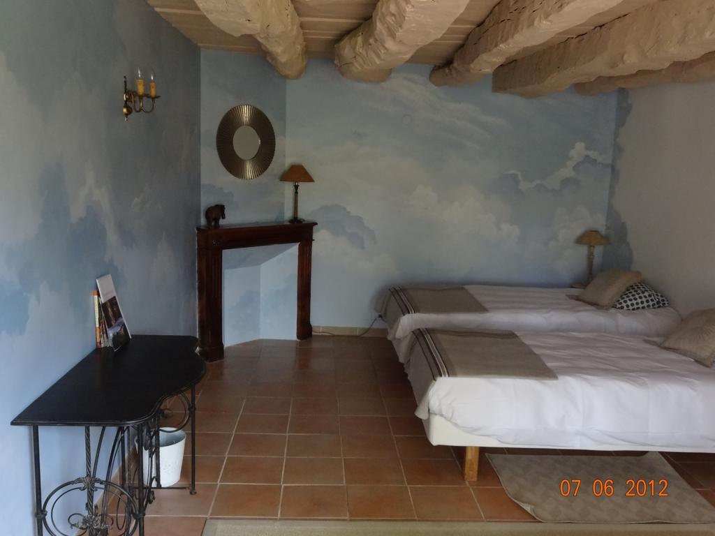 Mas Del Lum Bed & Breakfast Boussac  Cameră foto